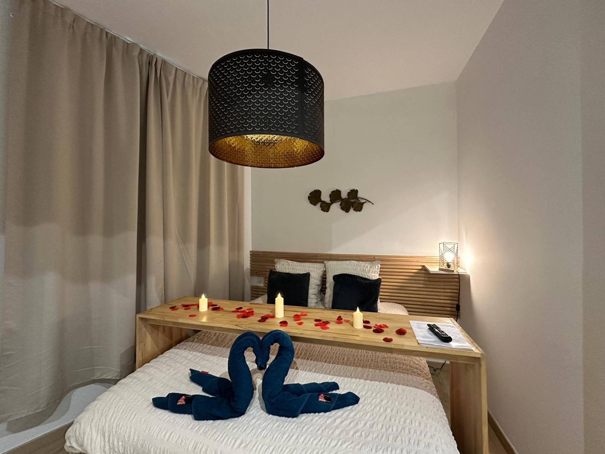 Mieuxqualhotel Jacuzzi Privatif La Parenthese Μπορντό Εξωτερικό φωτογραφία